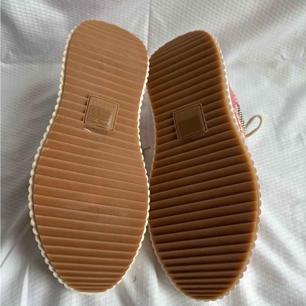 Dolce Vita Pink and Cream Casual Sneakers - Picture 4 of 4